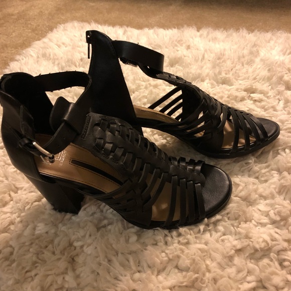 Black gladiator style heels - Picture 4 of 5